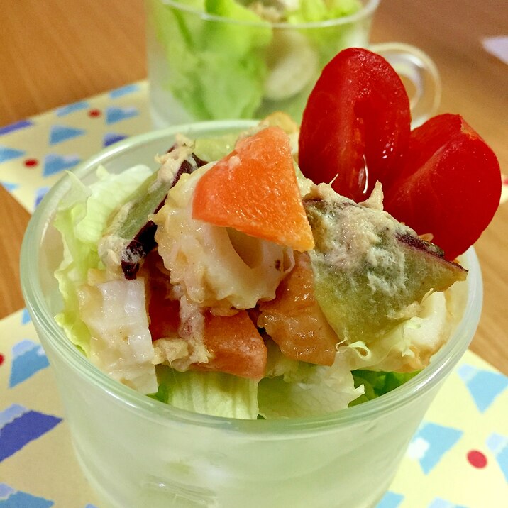 和風ツナマヨでちくわと彩り野菜の華やかカップサラダ